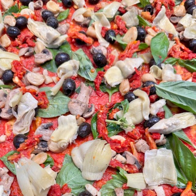 2. Roasted Vegetables Pizza With Sun-Dried Tomatoes.